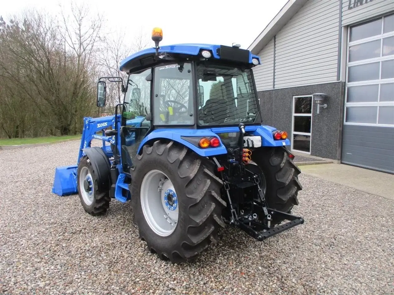 Billede 19 - Solis 60 Fabriksny traktor med 2 års garanti, lukket kabine med klima anlæg, og fuldhydraulisk frontlæsser