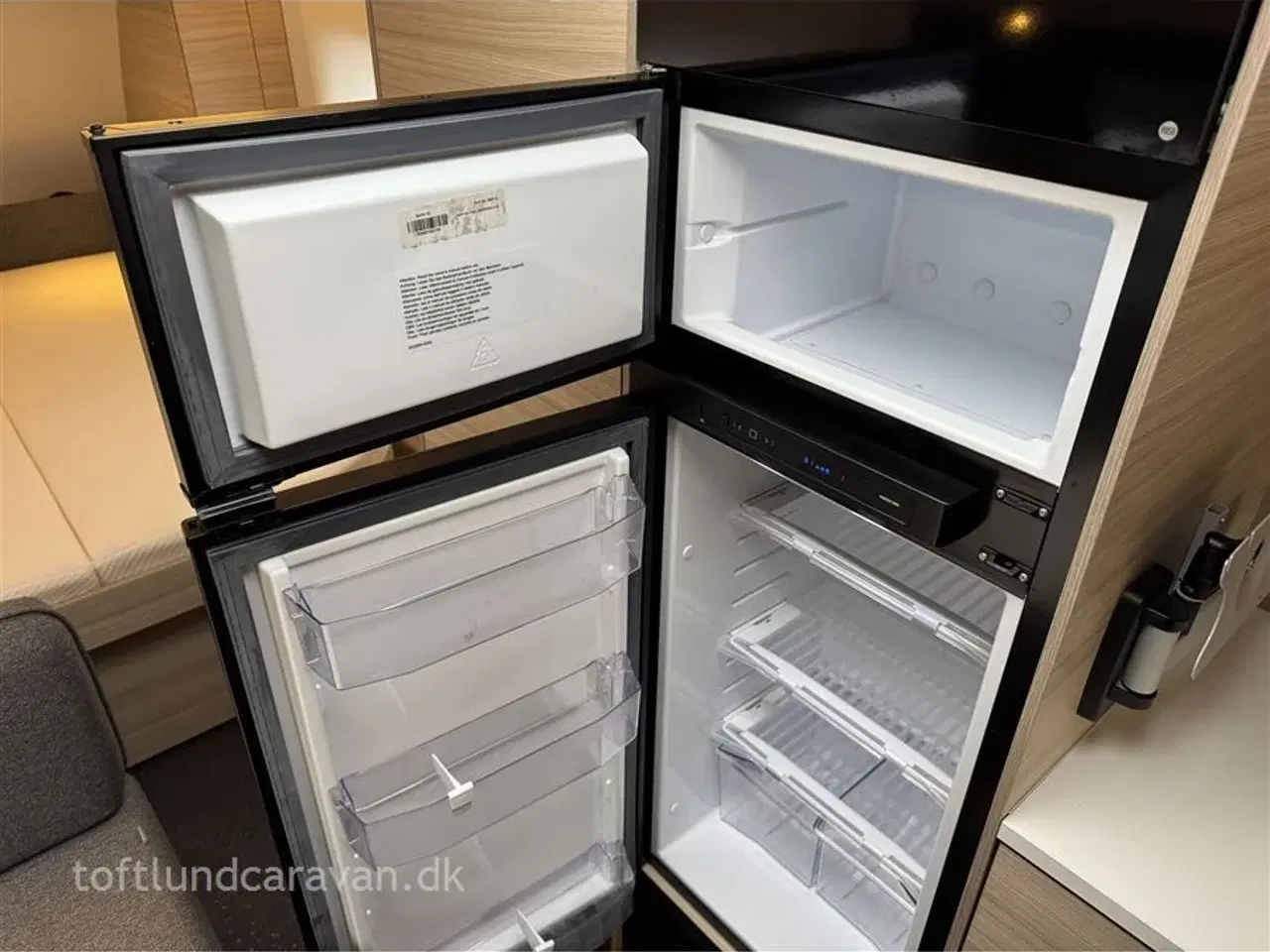 Billede 8 - 2023 - Adria Altea 542 PH Fremtræder som ny, QUEENS-SENG, m/MOVER + KLIMA mv.