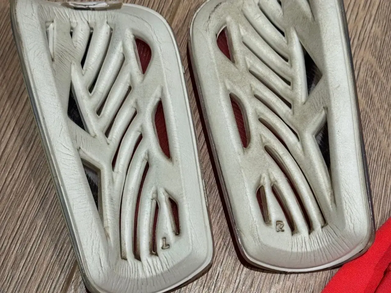 Billede 4 - Adidas benskinner