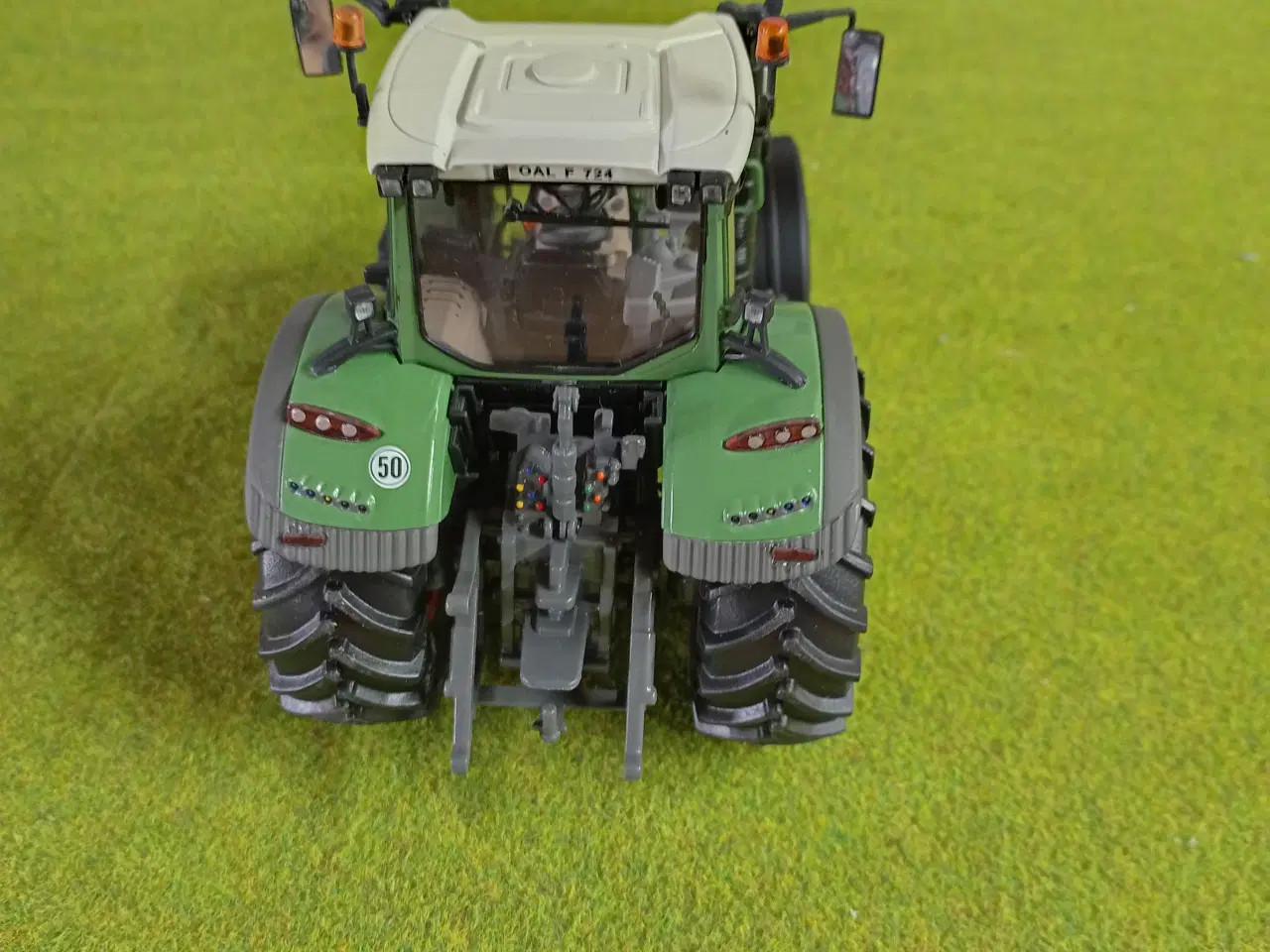 Billede 2 - Universal Hobbies Fendt