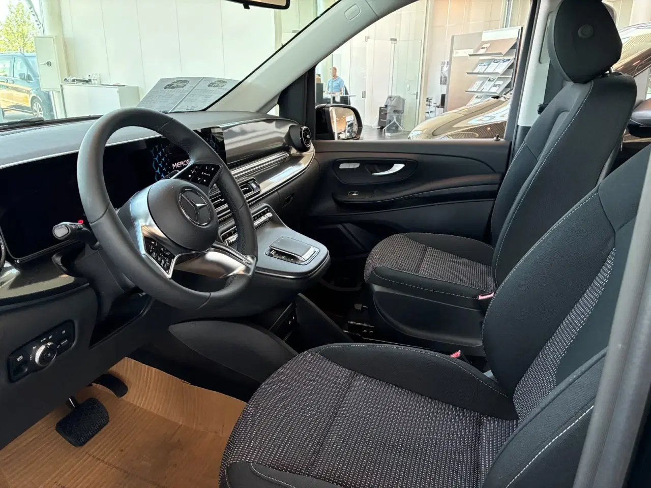 Billede 3 - Mercedes EQV300  L