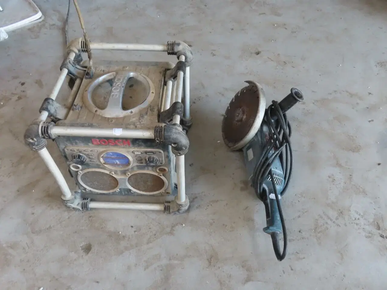 Billede 1 - Vinkelsliber og radio BOSCH