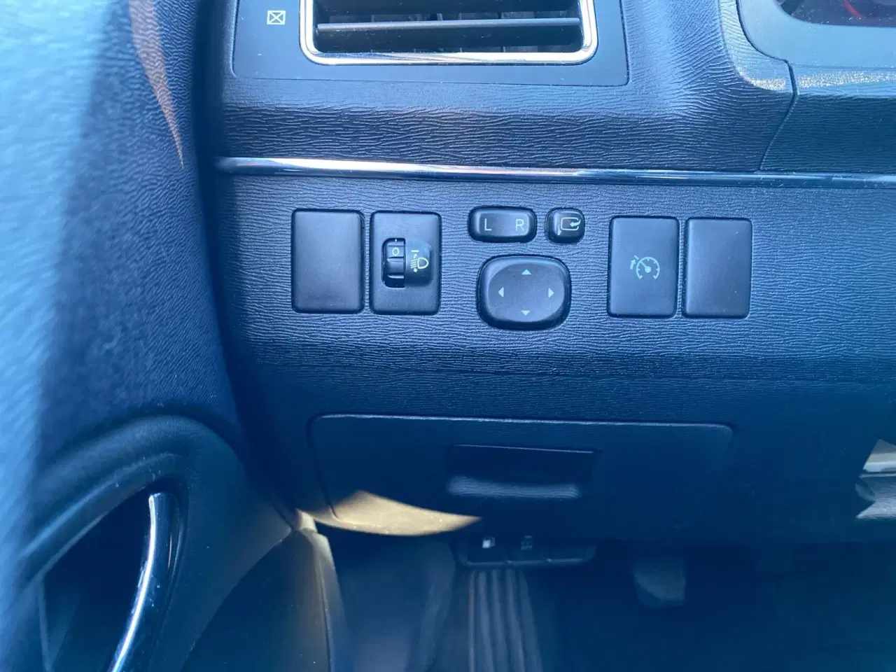 Billede 18 - Toyota Avensis 2,0 D-4D DPF T2 Premium 124HK Stc 6g