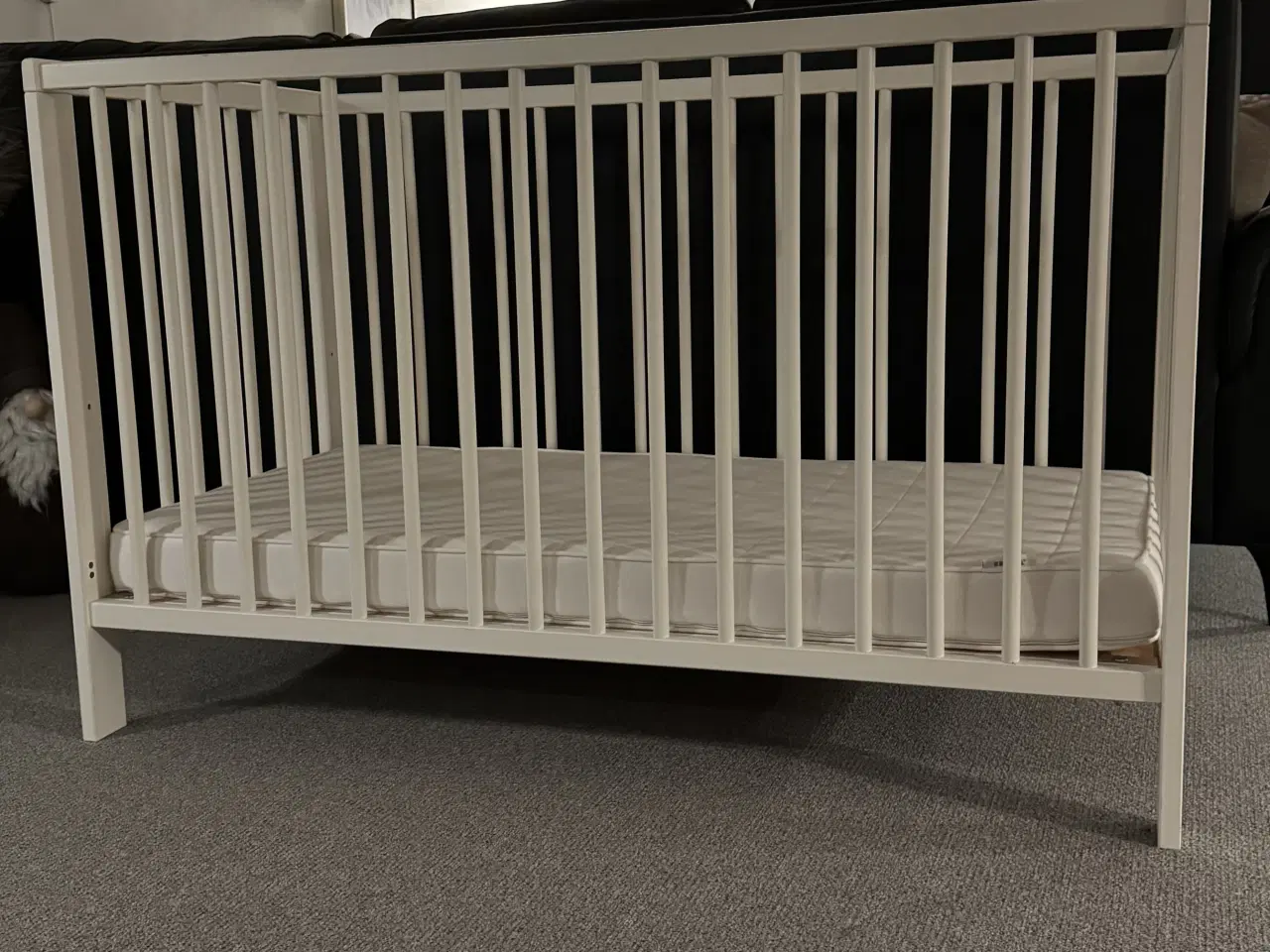 Billede 2 - Tremmeseng i hvid