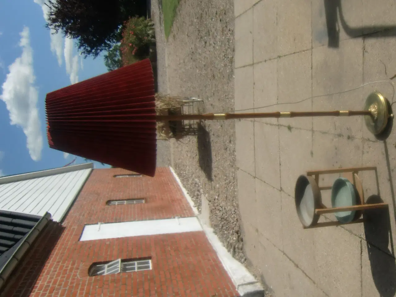 Billede 1 - Standerlampe og blomsterbord