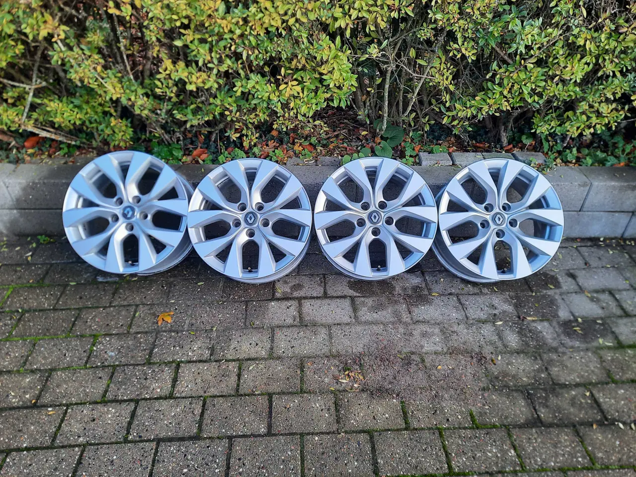 Billede 1 - Originale 17” alu-fælge til Renault Captur 2 