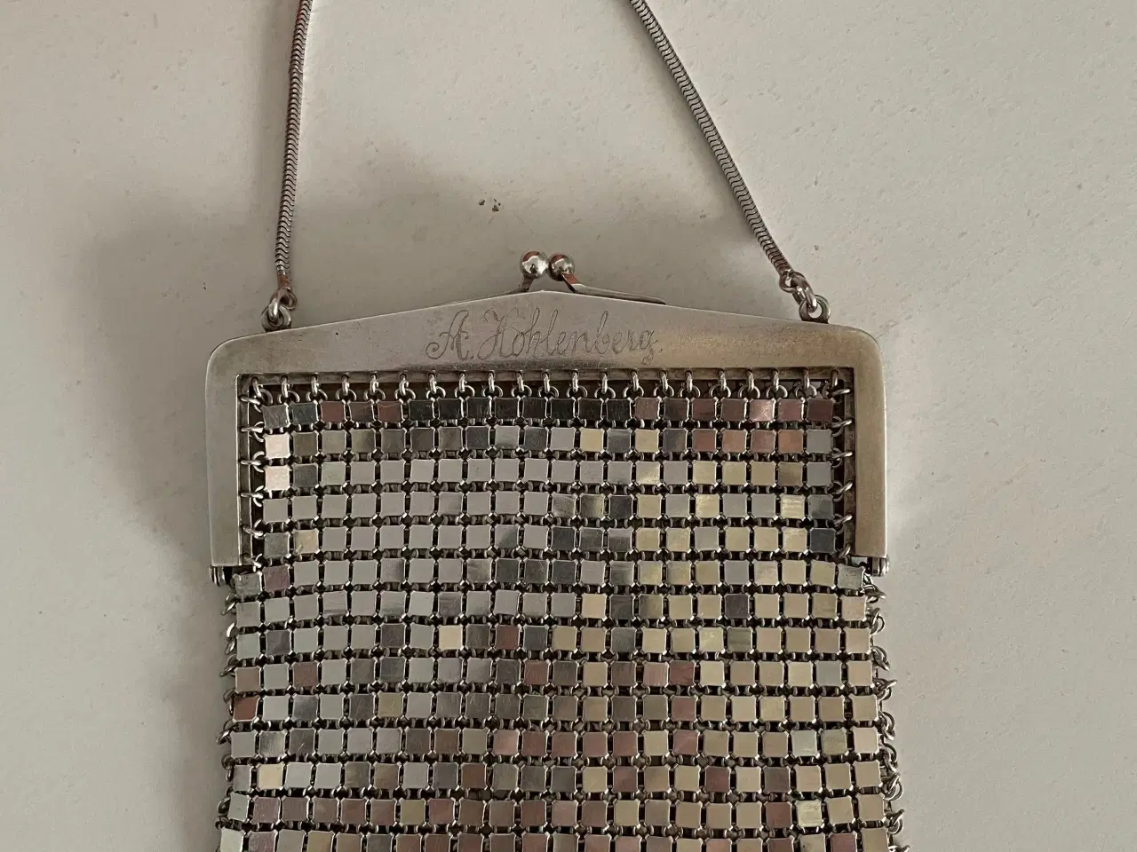 Billede 1 - Lille taske i sølv