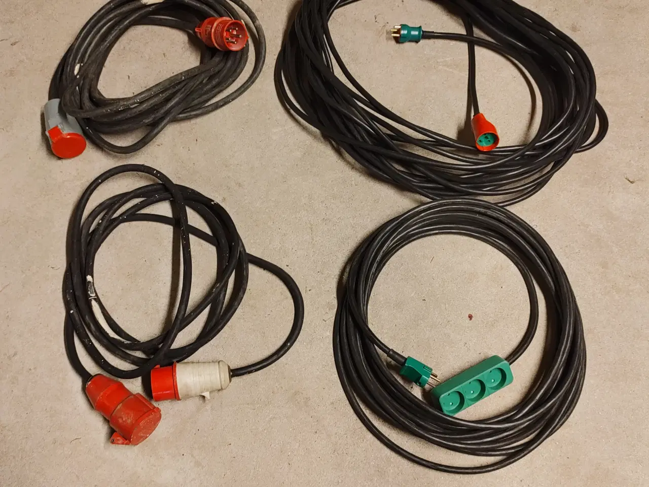 Billede 1 - Forlænger kabler
