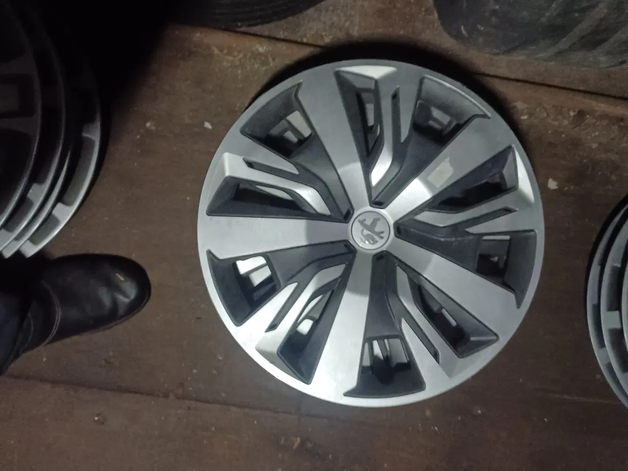 Billede 1 - Peugeot 16" originale hjulkapsler.