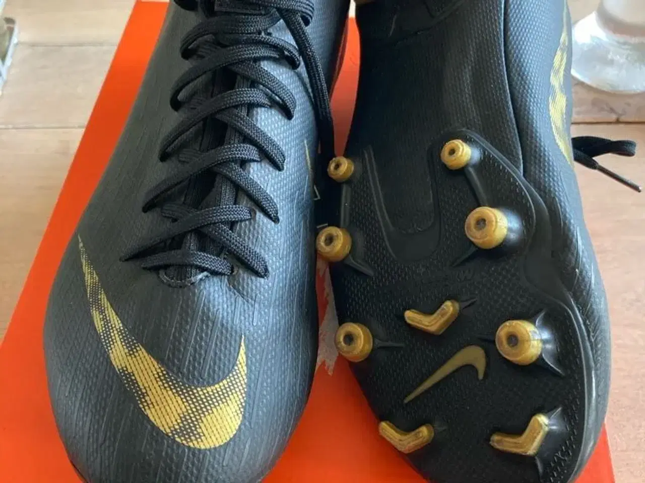 Billede 1 - Nike fodboldstøvler, helt nye