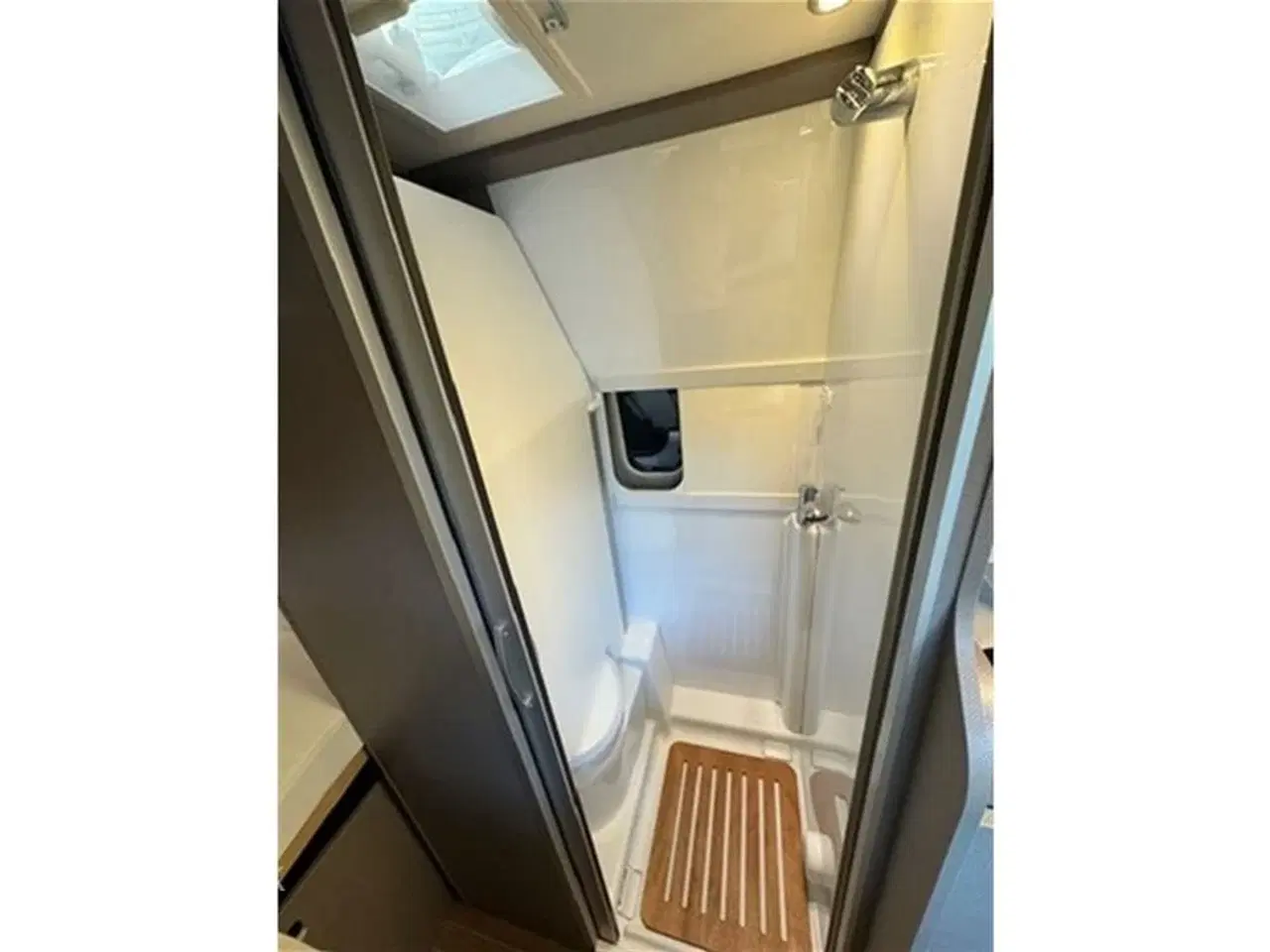 Billede 11 - 2025 - Hymer Etrusco   Italiensk Elegance på Farten – Etrusco By Hymer fra Hinshøj Caravan