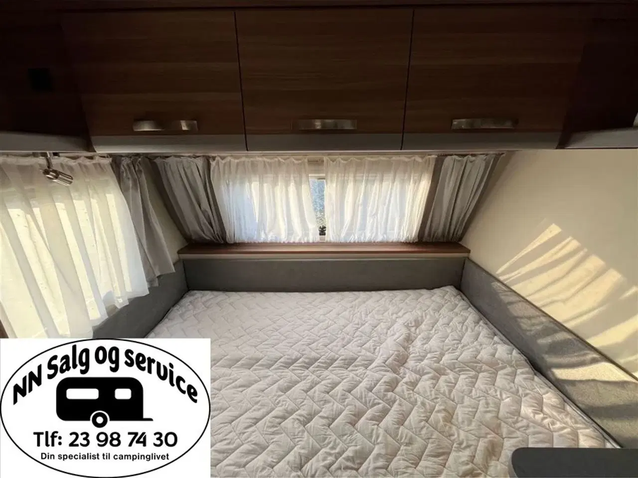 Billede 6 - 2016 - Weinsberg CaraOne 390 QD   Virkelig velholdt campingvogn LAV EGENVÆGT PÅ 875 KG.