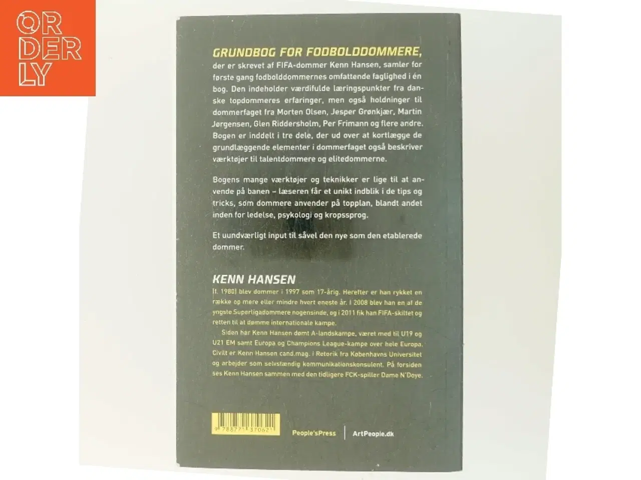 Billede 3 - Grundbog for fodbolddommere af Kenn Hansen (f. 1980) (Bog)