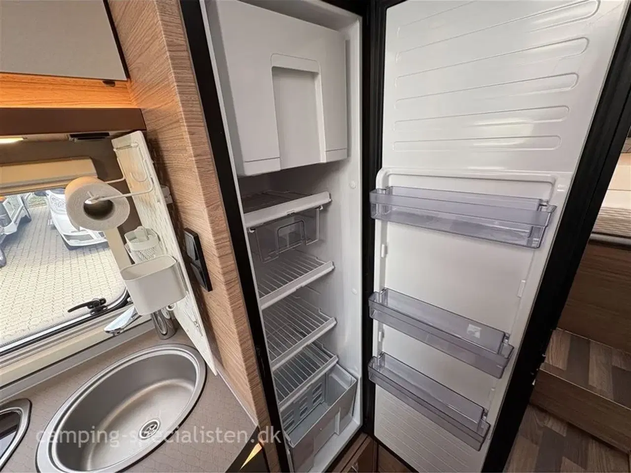 Billede 8 - 2024 - Weinsberg CaraCompact 640 MEG MB Pepper   Weinsberg Pepper 640 MEG MB 2024 - Kan ses nu hos Camping-Specialisten.dk