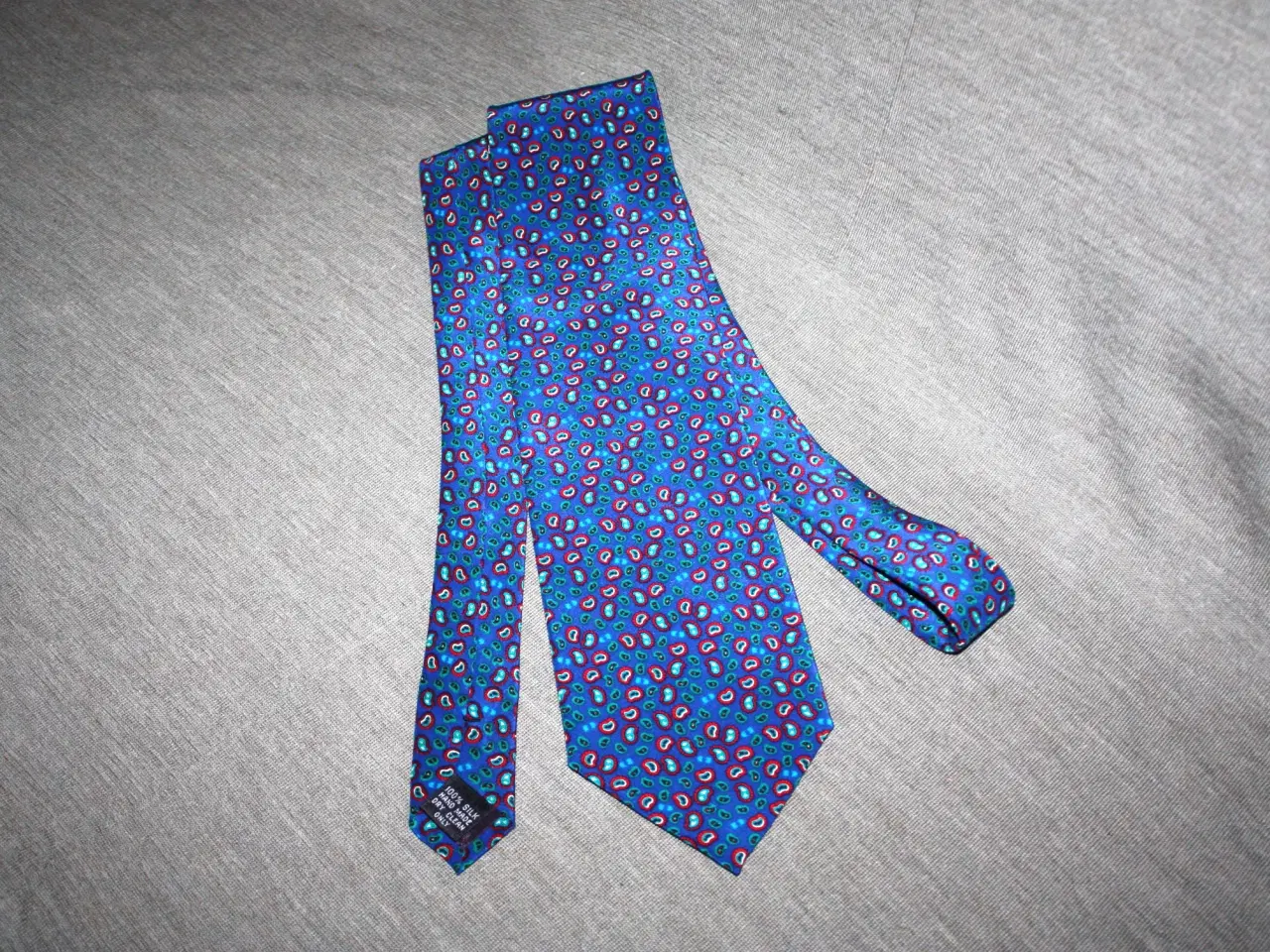 Billede 1 - Silke slips 100 % silk Hand made