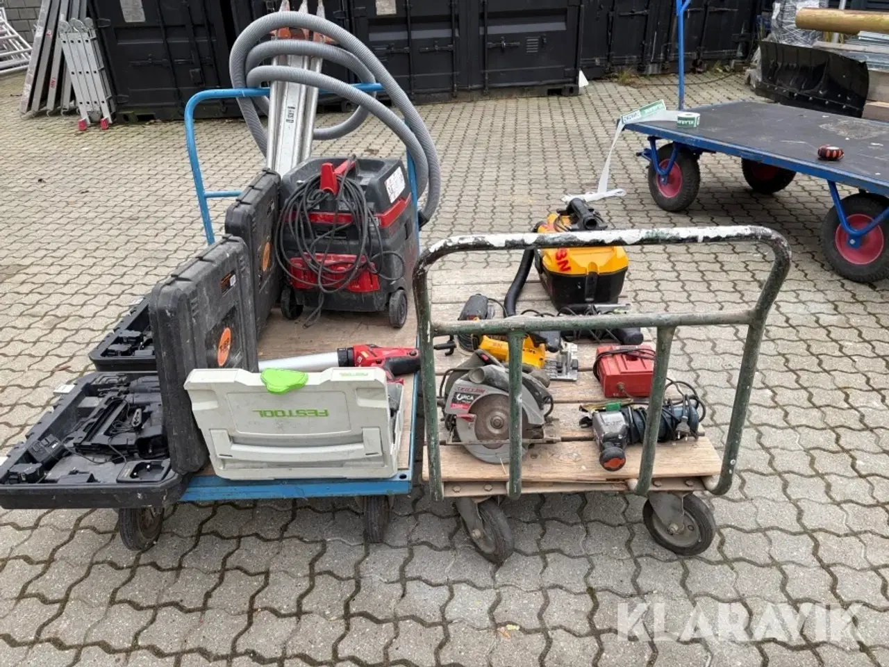 Billede 2 - Stort parti værktøj inklusiv vogne 2 styk.