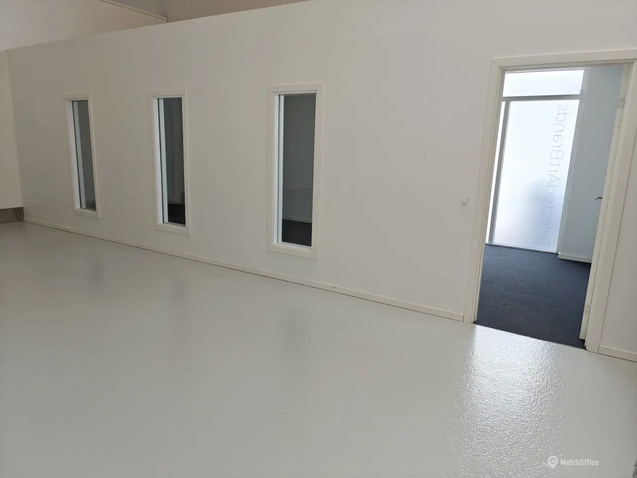 Billede 3 - Lys kontor til leje med gode faciliteter i Midt- og Vestsjælland.