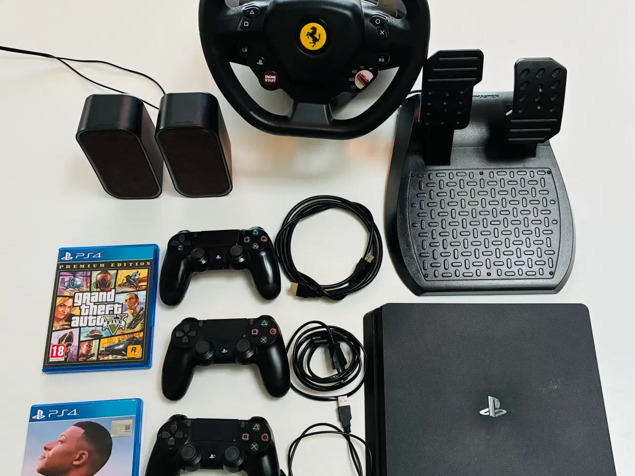 Billede 2 - Playstation 4 + tilbehør 