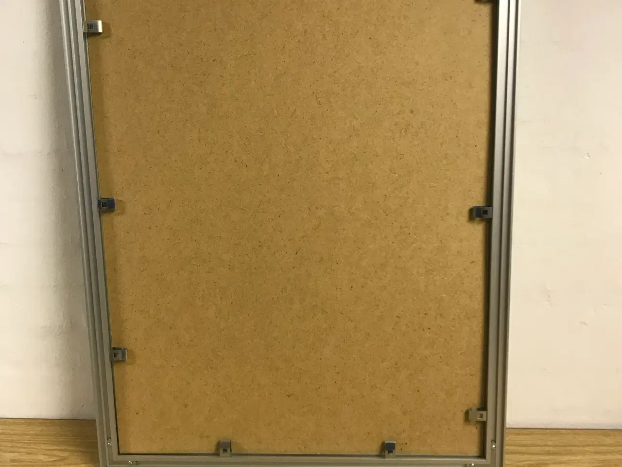 Billede 4 - Aluminiumsramme med acrylglas