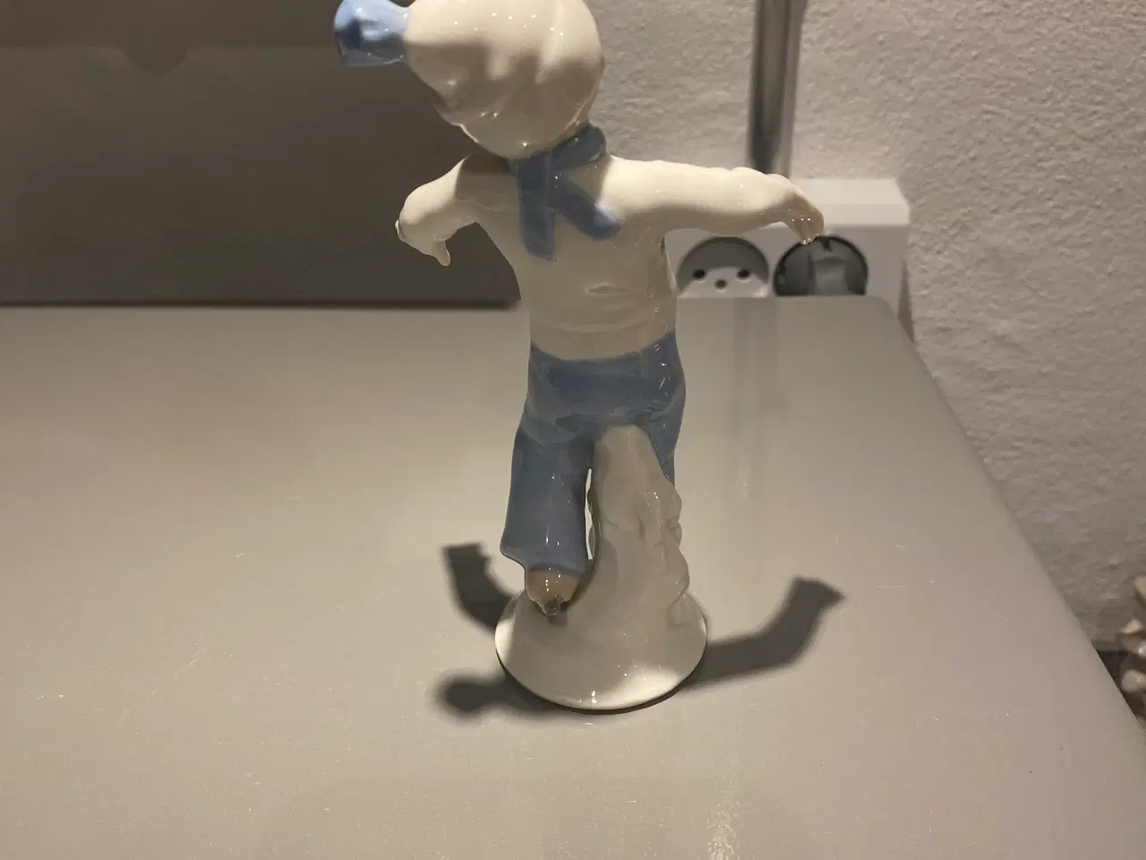 Billede 13 - Porcelæns figurer 3 stk