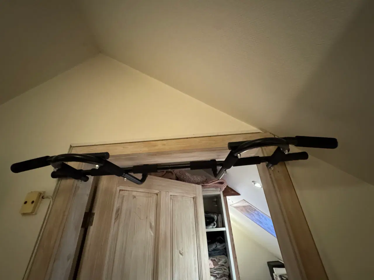 Billede 3 - Dørkarm pull-up bar