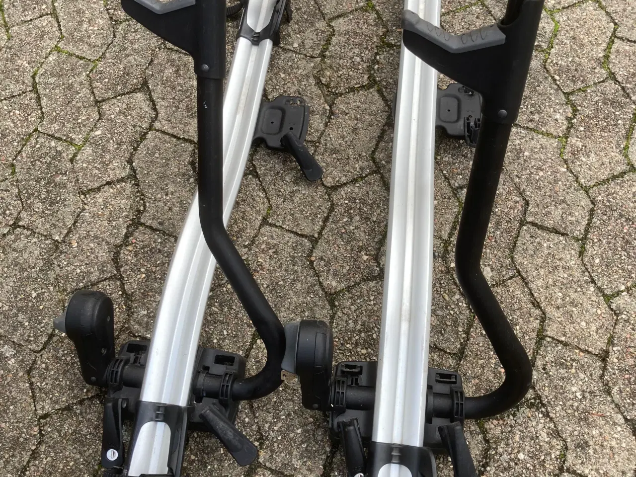 Billede 2 - Thule cykelholder - tag