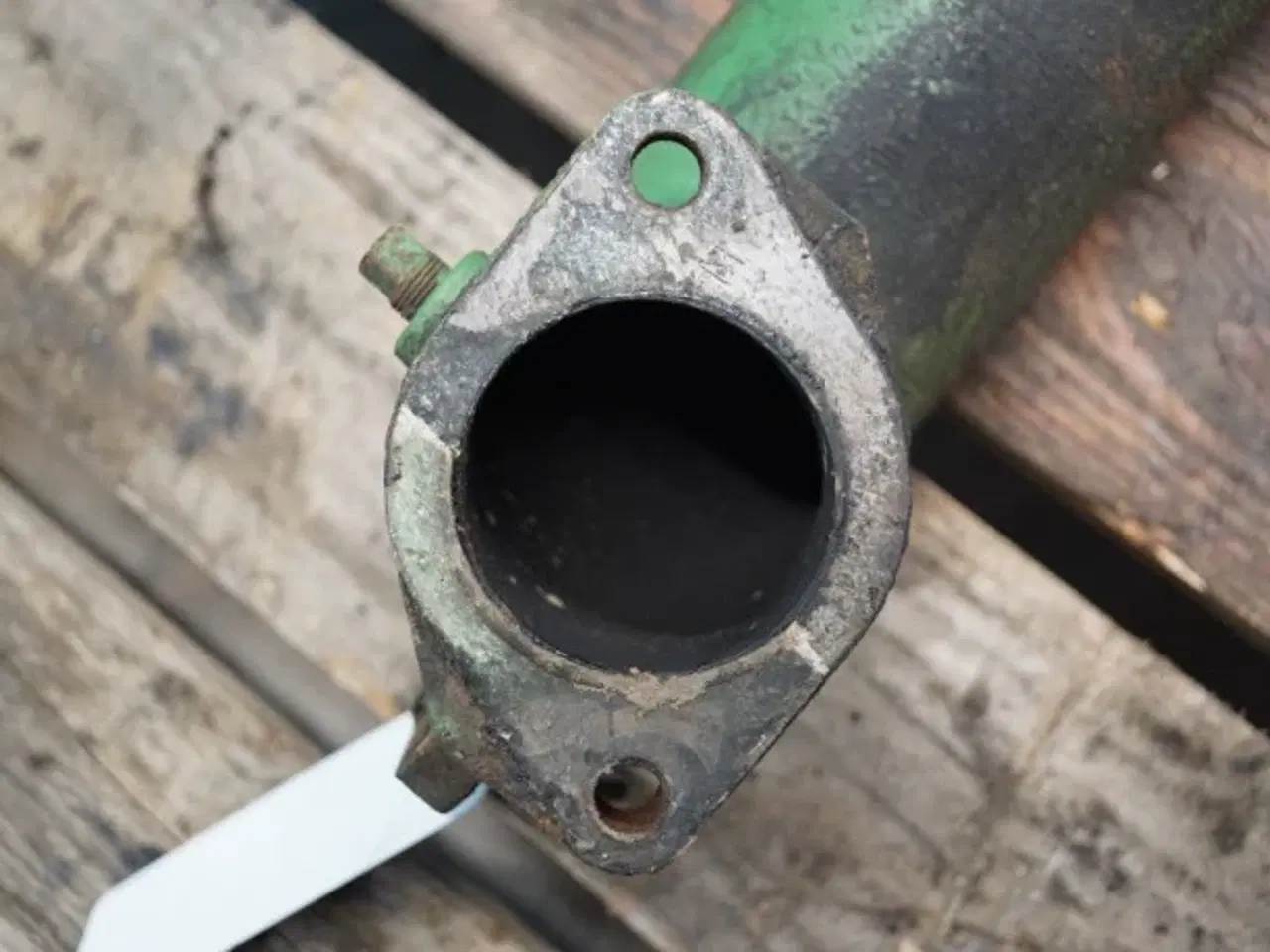 Billede 4 - John Deere 3140 Indsugningsmanifold R65851