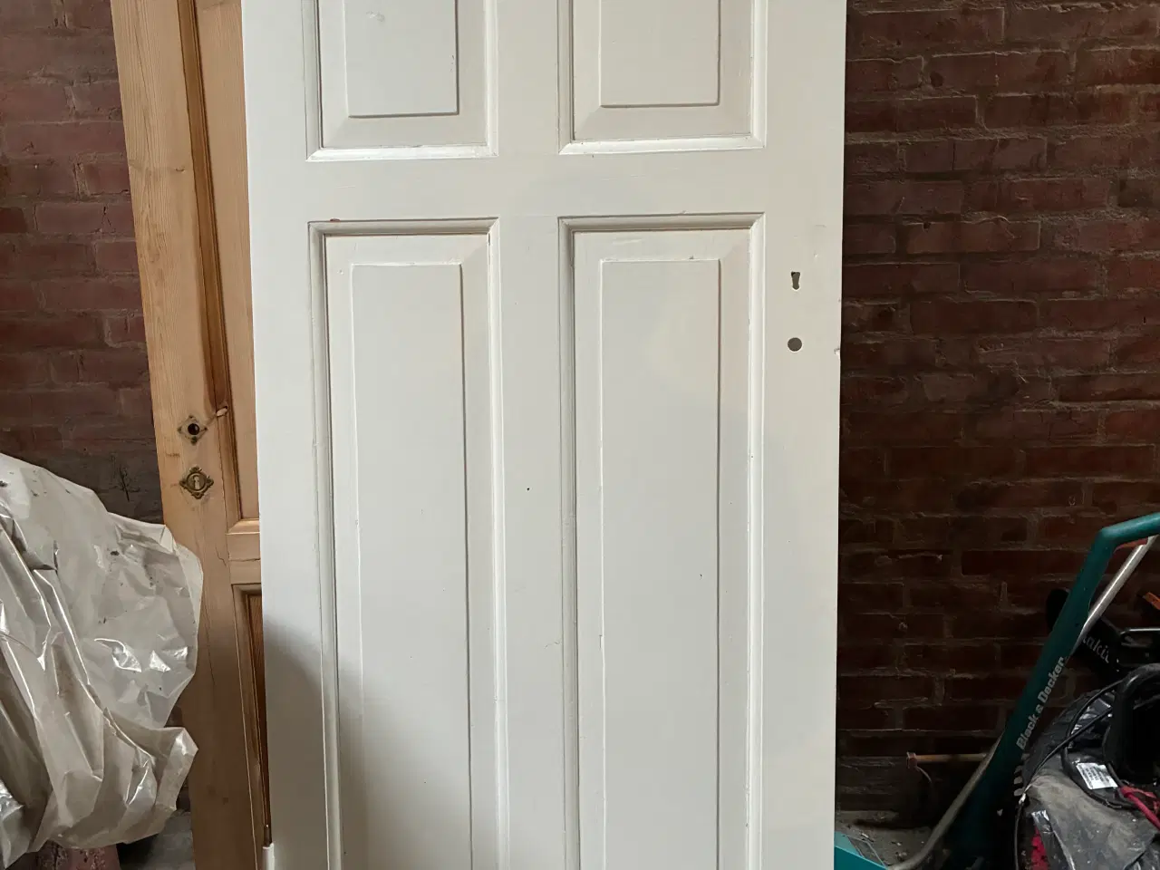 Billede 1 - Fyldningsdøre. I fyrretræ