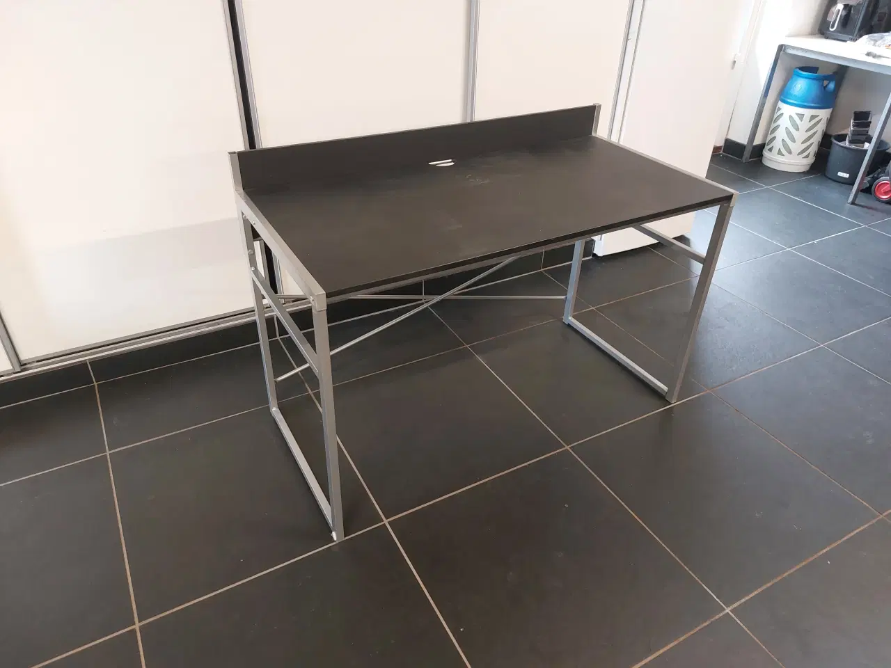 Billede 3 - Sovesofa + computerbord