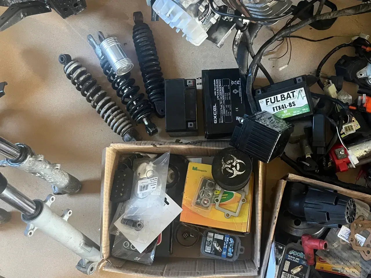 Billede 2 - Mange Yamaha Jog r Dele 