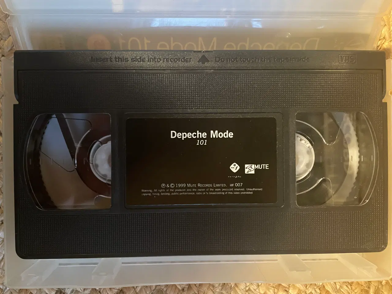 Billede 4 - Depeche mode 101 vhs 