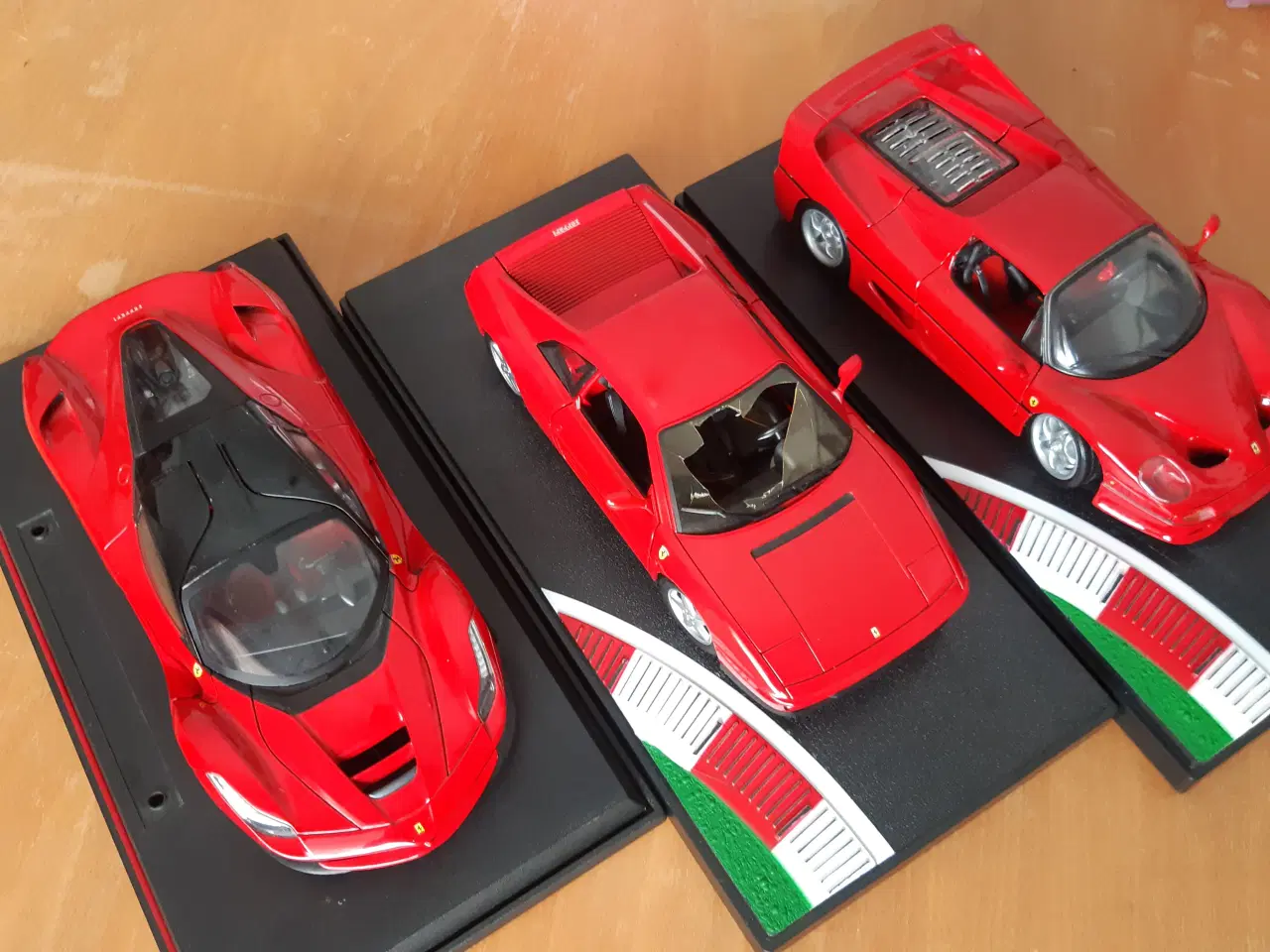 Billede 1 - model biler