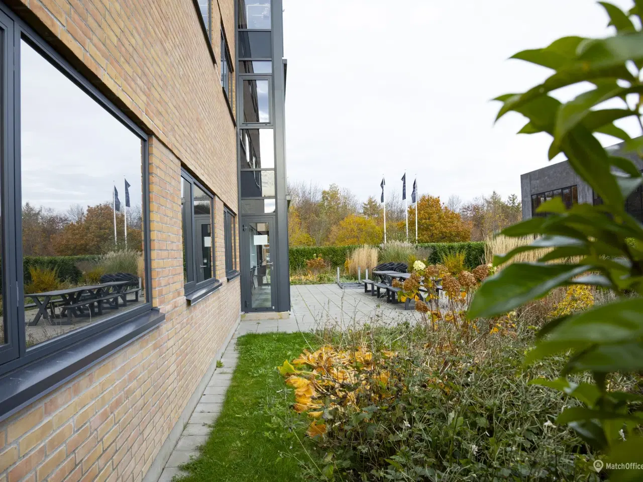 Billede 33 - Velbeliggende nyere moderne kontorlokaler med fælles kantineordning