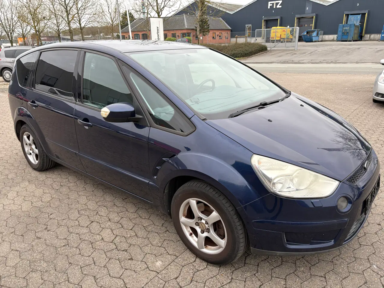 Billede 1 - Ford S-Max 2,0i benzin 7 pers - Nysynet