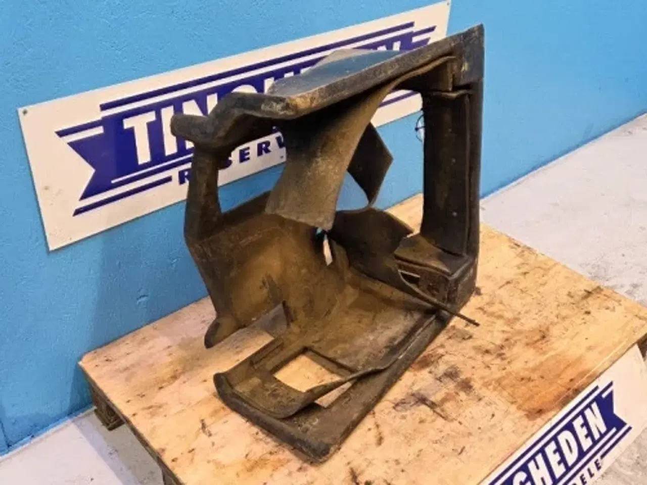 Billede 9 - Case 844S Dæksel 3221826R91