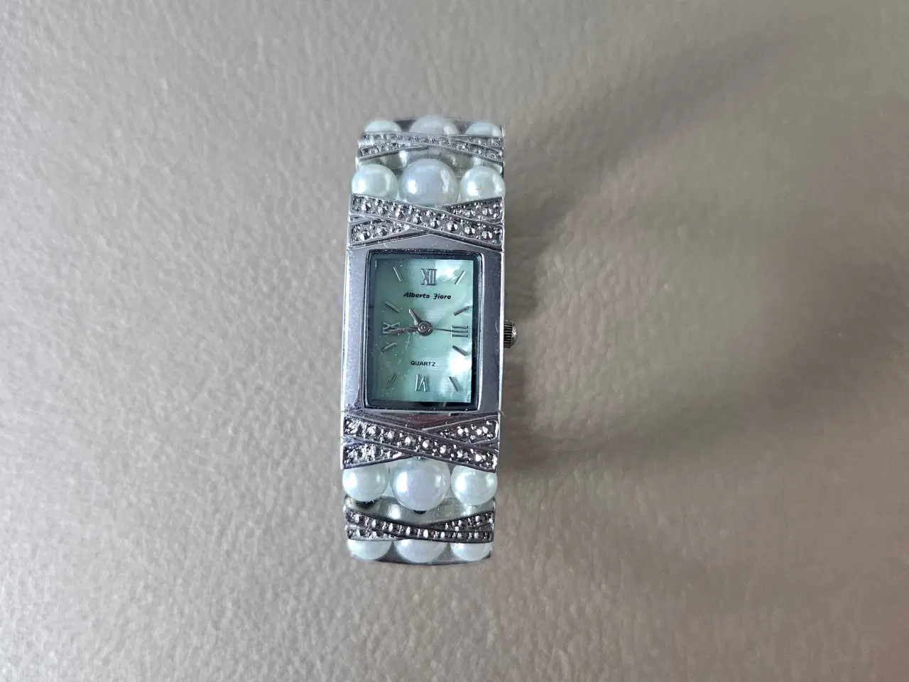 Billede 1 - Liberty Time Dame Armbåndsur