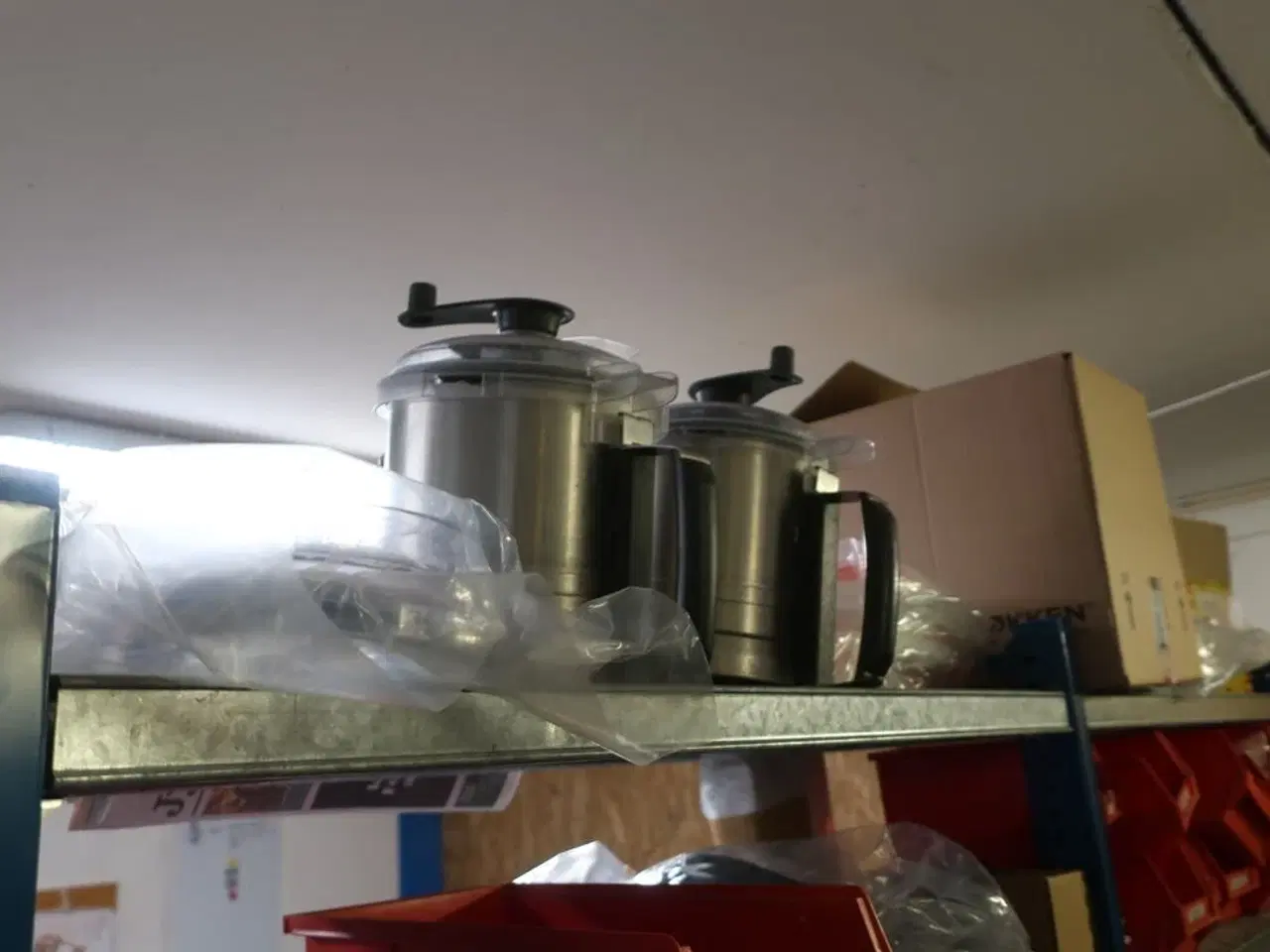 Billede 6 - Reol med reservedele