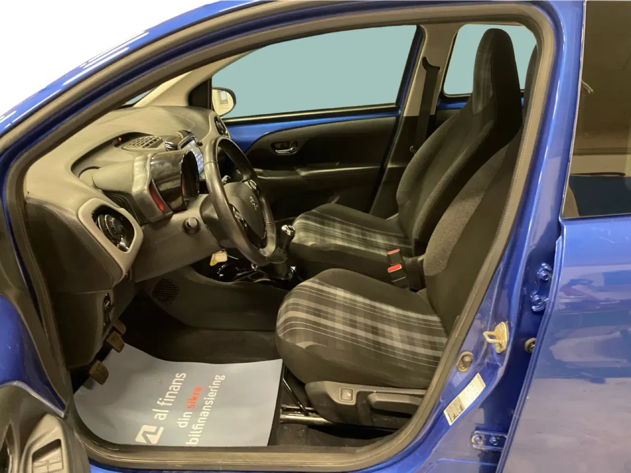 Billede 5 - Peugeot 108 1,0 e-Vti Allure+ 72HK 5d