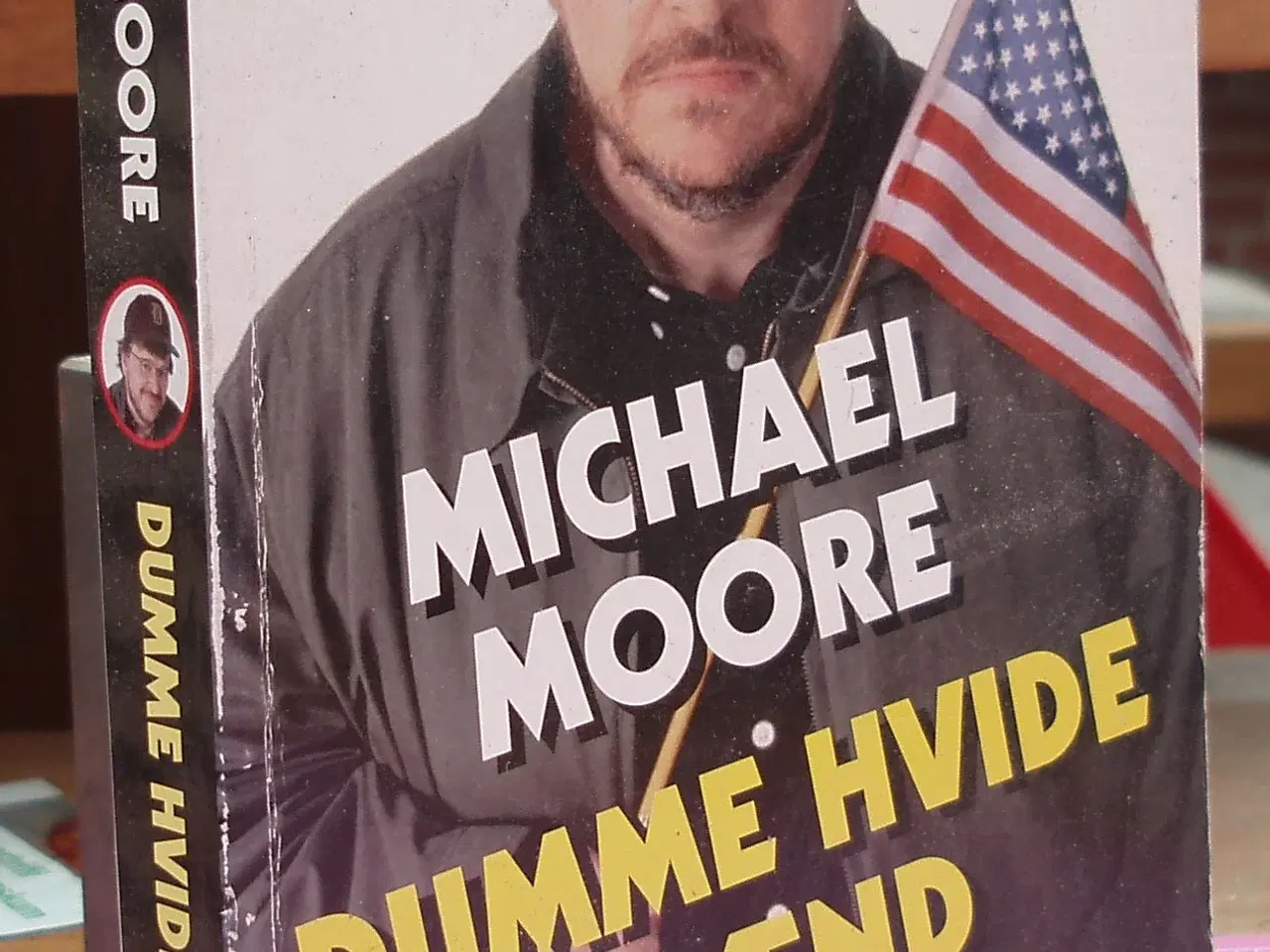 Billede 1 - Dumme hvide mænd af Michael Moore