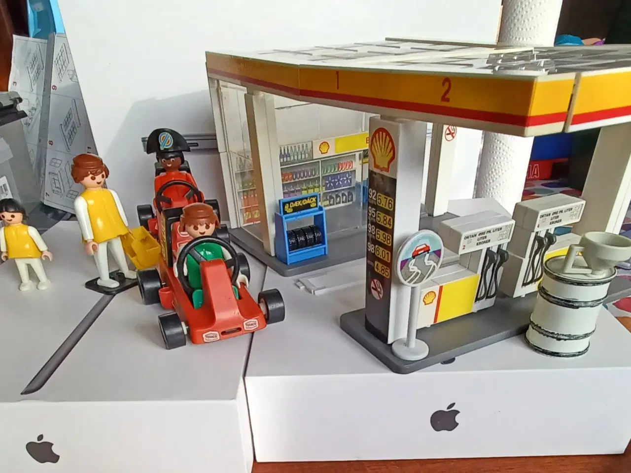 Billede 3 - Vintage Playmobil figurer samt westernfort