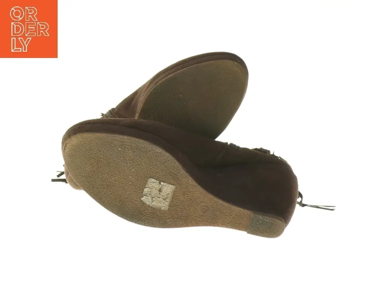 Billede 4 - Brune støvletter med kvaster (str. 37 )