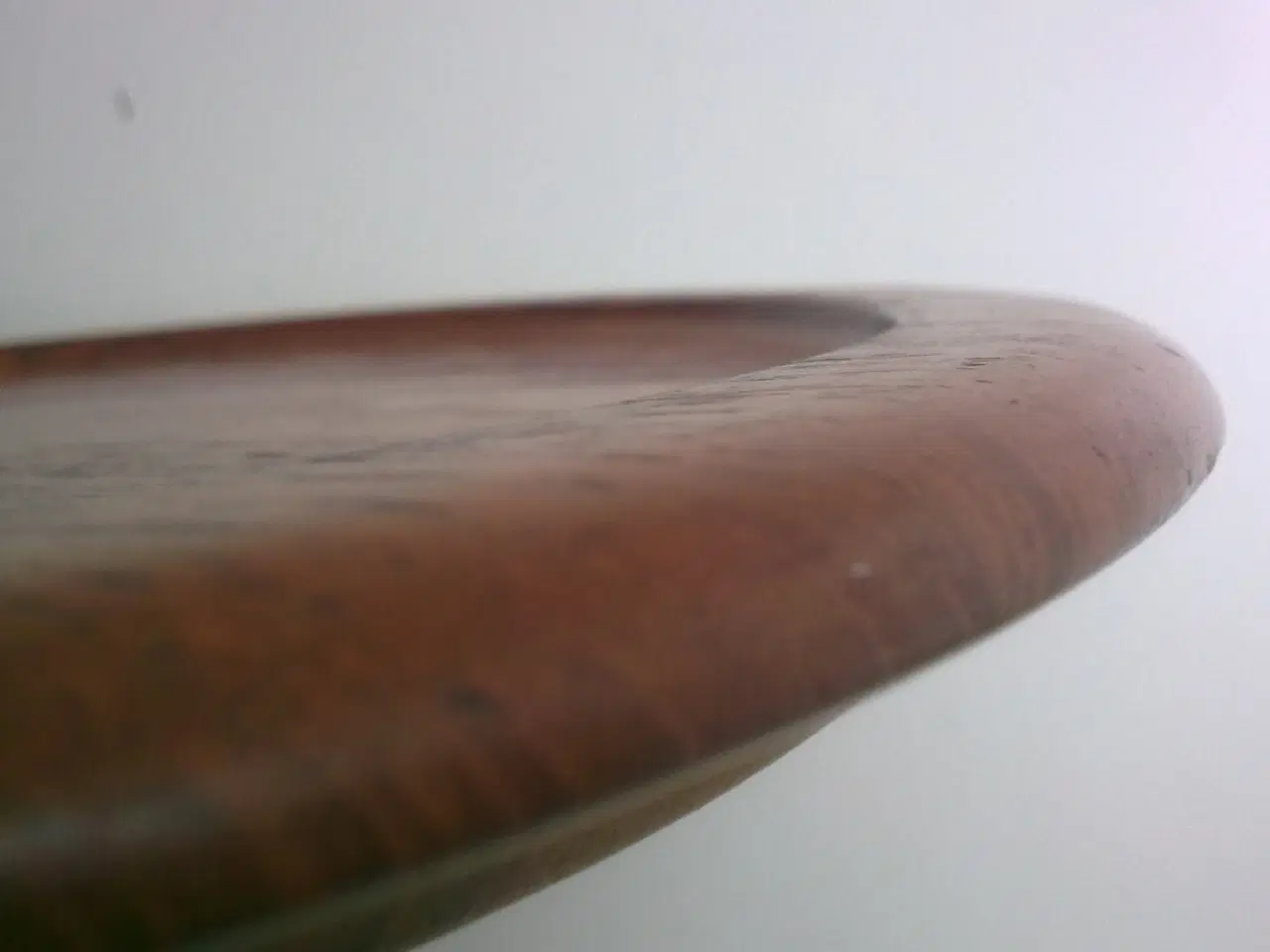 Billede 2 - Digsmed 1964 træskive fad eller dansk VINbakke