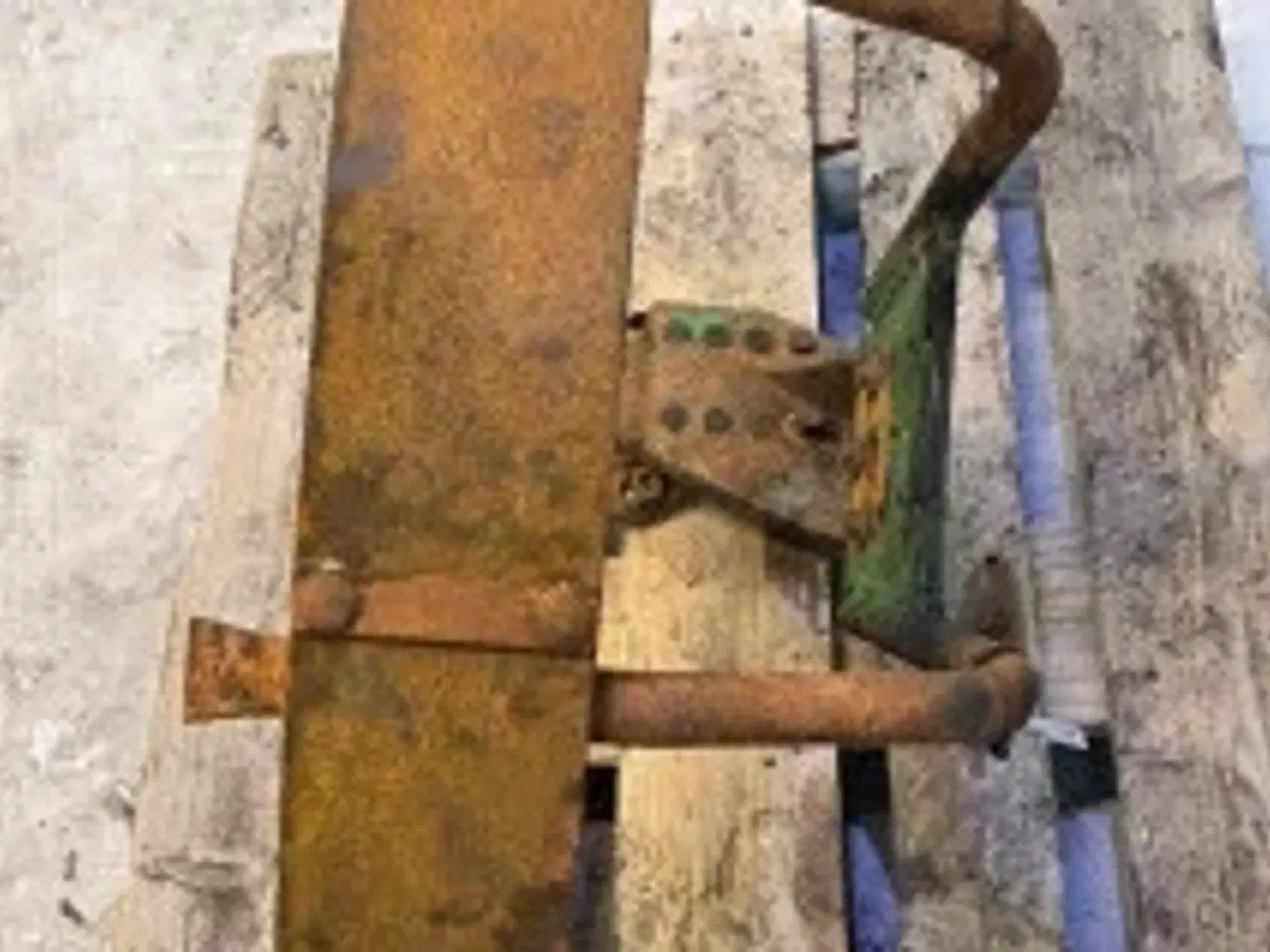 Billede 14 - John Deere 6300 Hjulskærm R.  AL164877