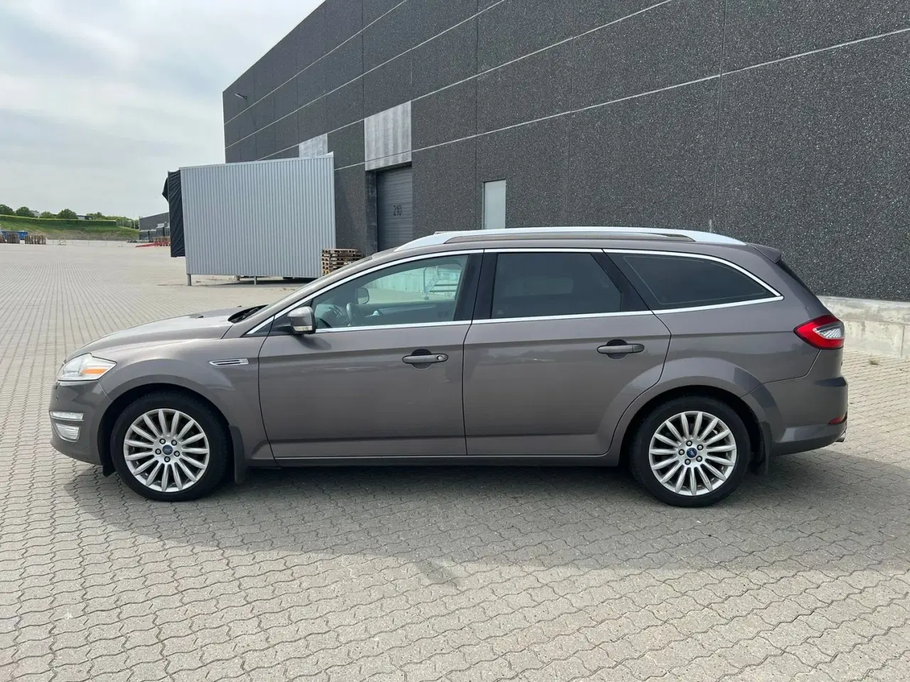 Billede 2 - Ford Mondeo 2,0i benzin St.Car aut.gear nysynet