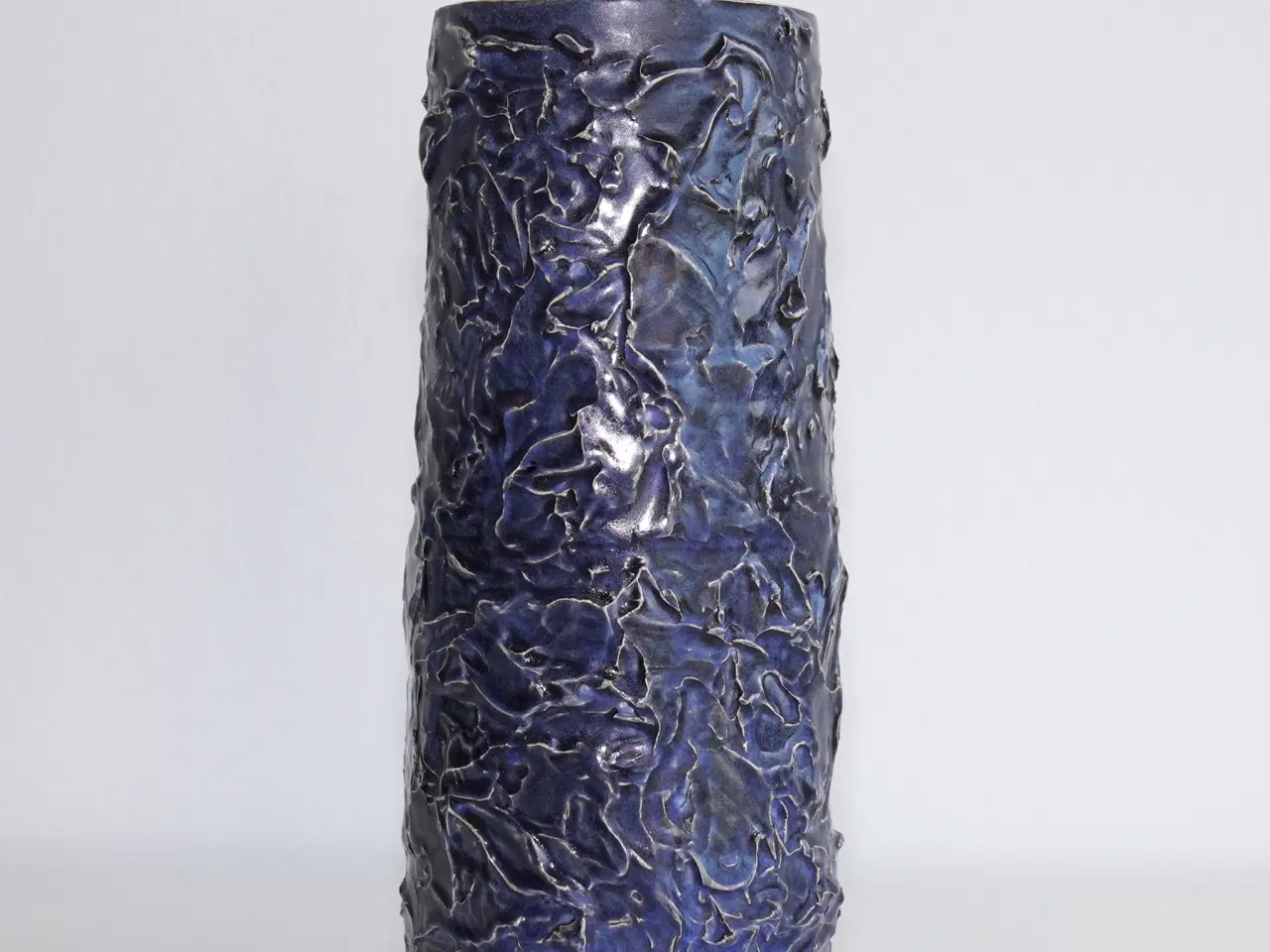 Billede 8 - Keramik vase med fint relief mønster