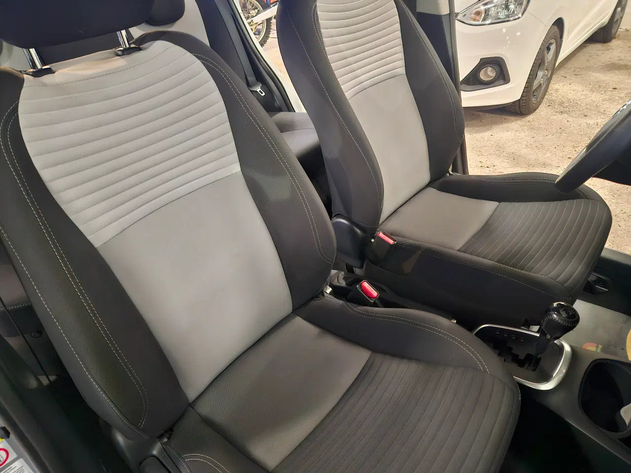 Billede 8 - Toyota Yaris 1,5 Hybrid e-cvt H2 