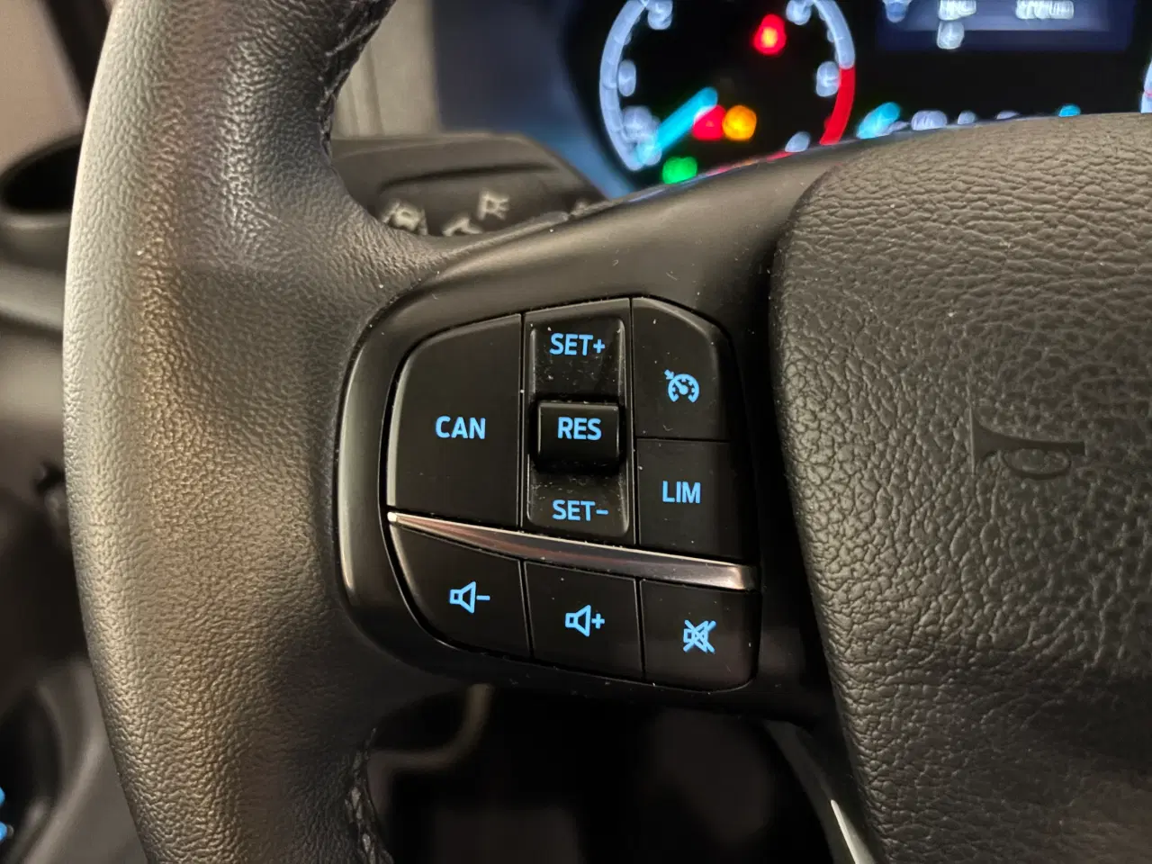 Billede 19 - Autocamper til salg - McLouis MC4 273