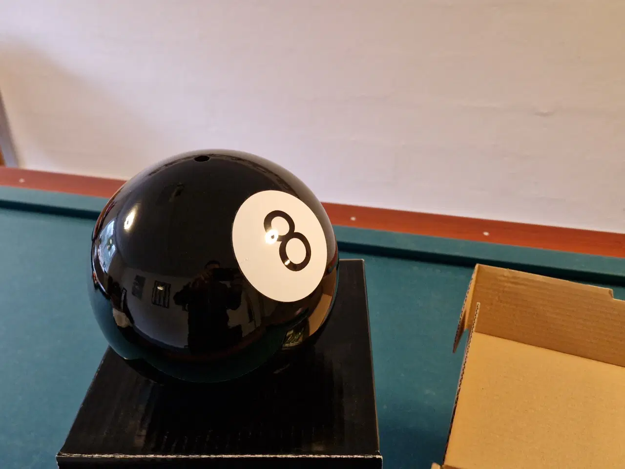 Billede 2 - 2 stk. "8 Ball" Pendel lamper