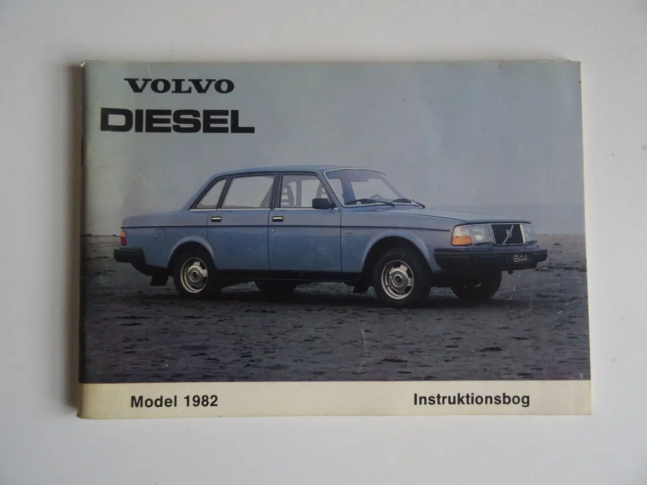 Billede 1 - Volvo 244-245 diesel model 1982 Instruktionsbog