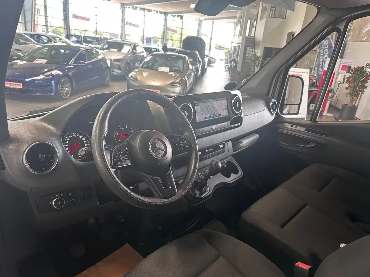 Billede 9 - Mercedes Sprinter 319 3,0 CDi A2 Kassevogn RWD